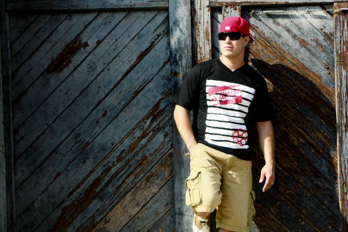 SIXLIVES t shirt